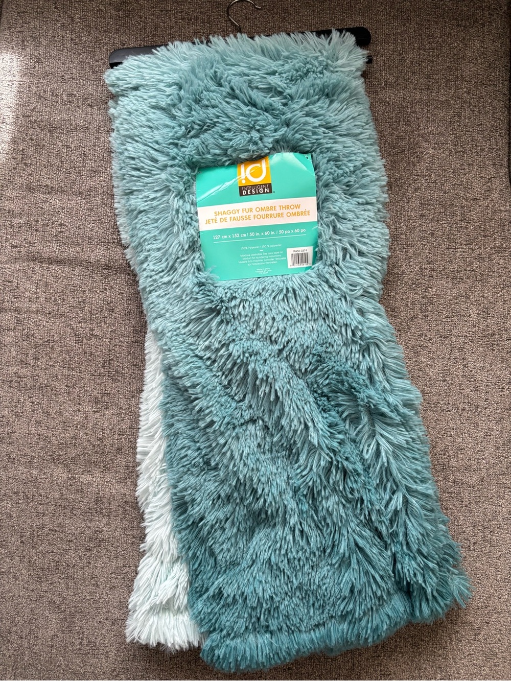 Shaggy Faux Fur Ombre Throw - Teal/Aqua